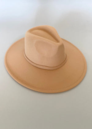 Leo Fedora Hat | Beige - MishMash Boutique