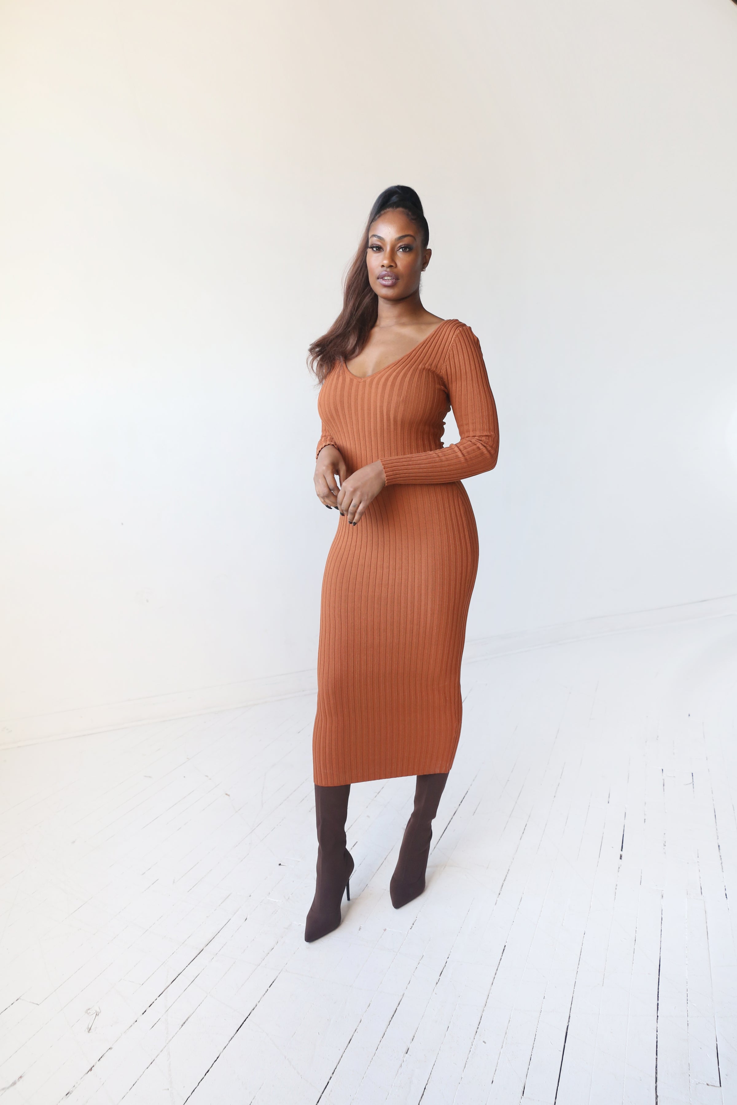 rust ribbed dress Sleek Ribbed Long-sleeve Midi Dress In Rust